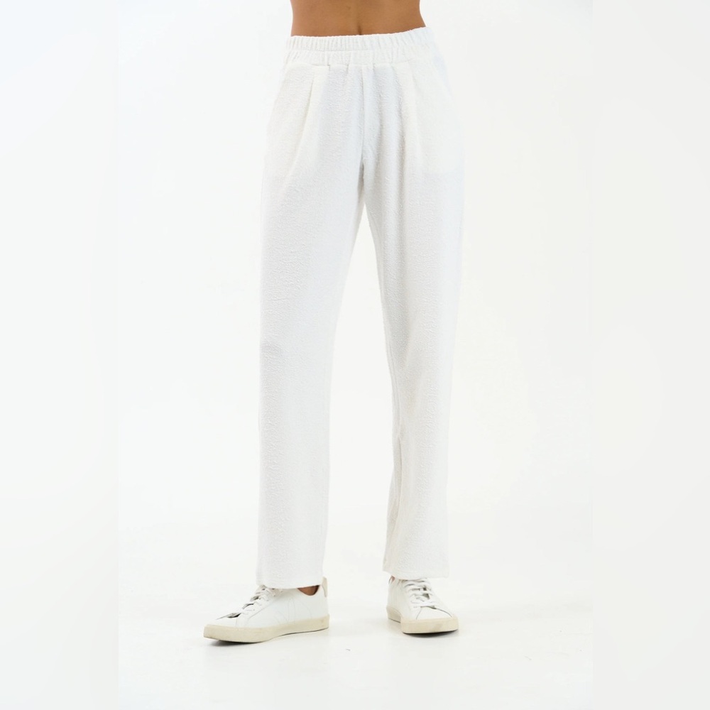 Sundays White Pasha Pant and Ojai Pullover Matching Set - Picture 2 of 5